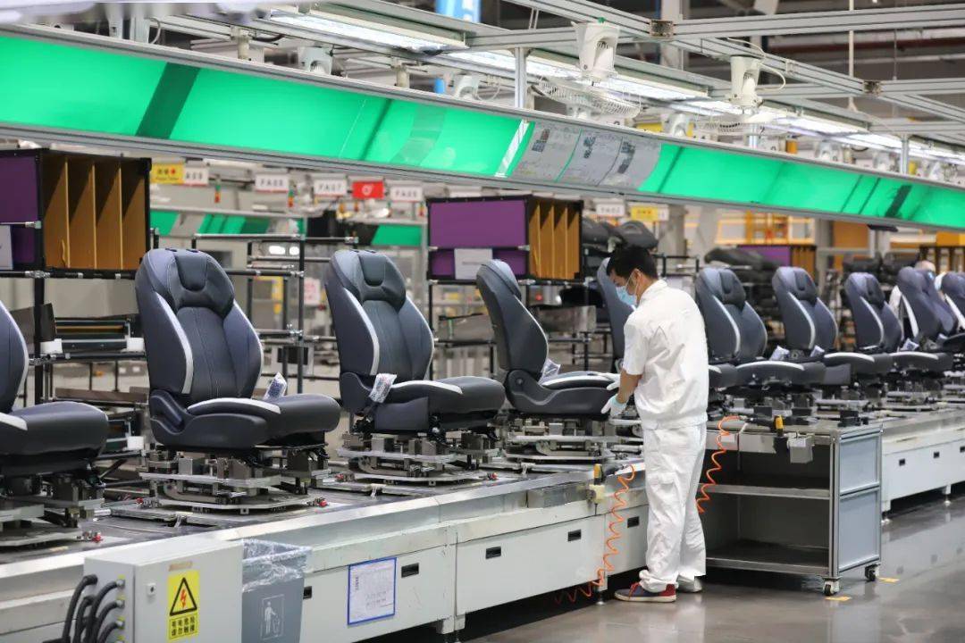 汽車座椅生產(chǎn).jpg